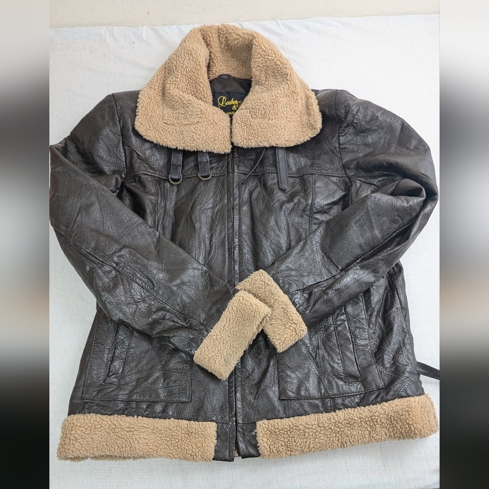 Luxurious Shearling-Trimmed Leather Jacket